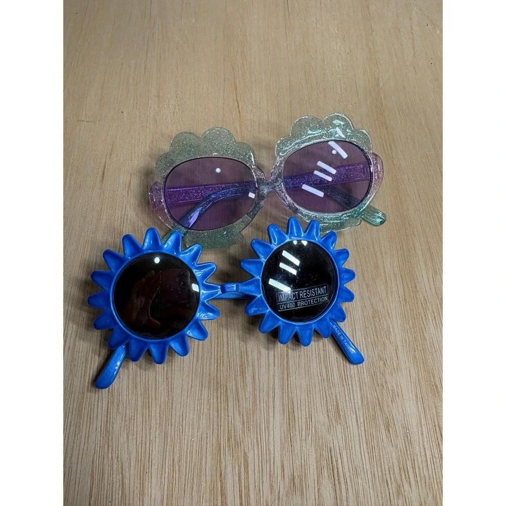 Kids Sunglasses Bundle Blue Sun Shape and Glitter Shell Scallop Novelty 2 Pack
